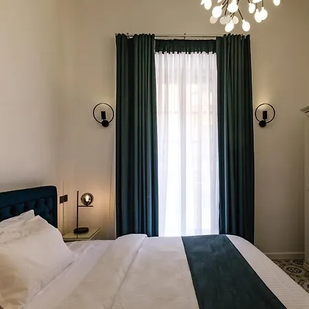 Casa Reale Boutique *