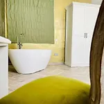 Casa Reale Boutique Hotel *