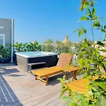 Casa Reale Boutique