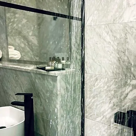 فندق Casa Reale Living By Sterling *
