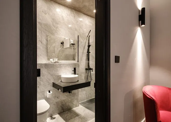 Casa Reale Boutique *