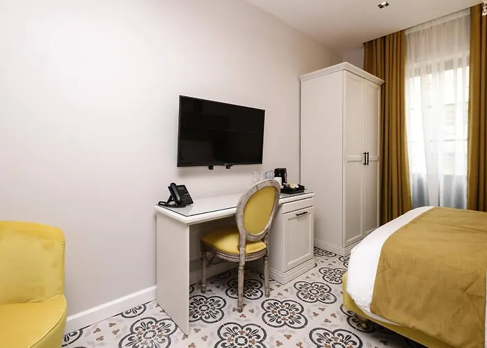 Hotel Casa Reale Boutique *