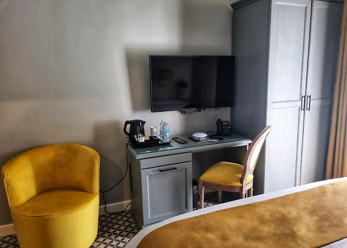 Casa Reale Boutique Hotel *