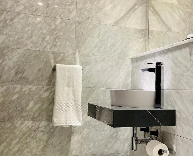 Casa Reale Boutique *