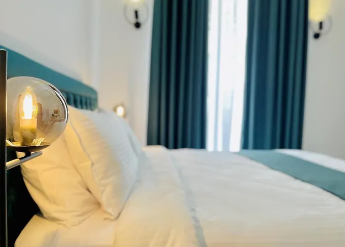 Casa Reale Boutique Hotel *